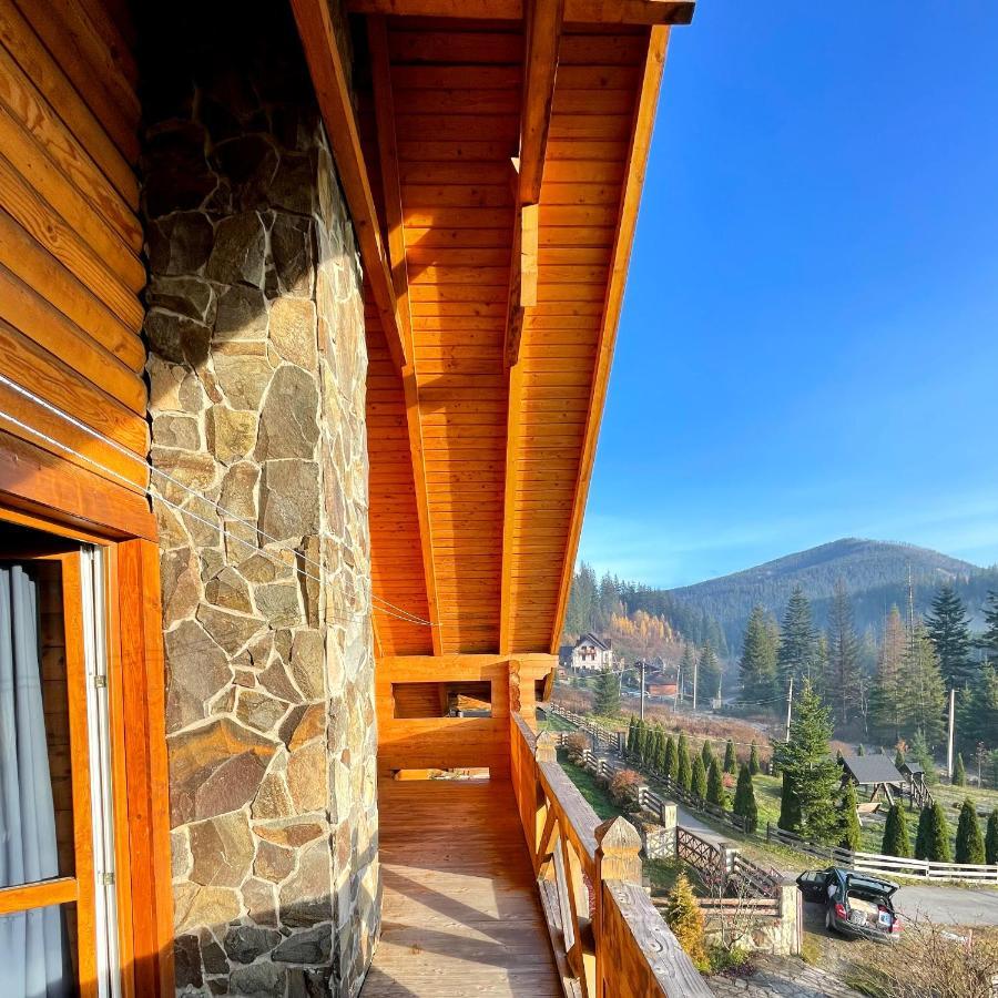 На Полумистому Villa Mykulychyn Luaran gambar